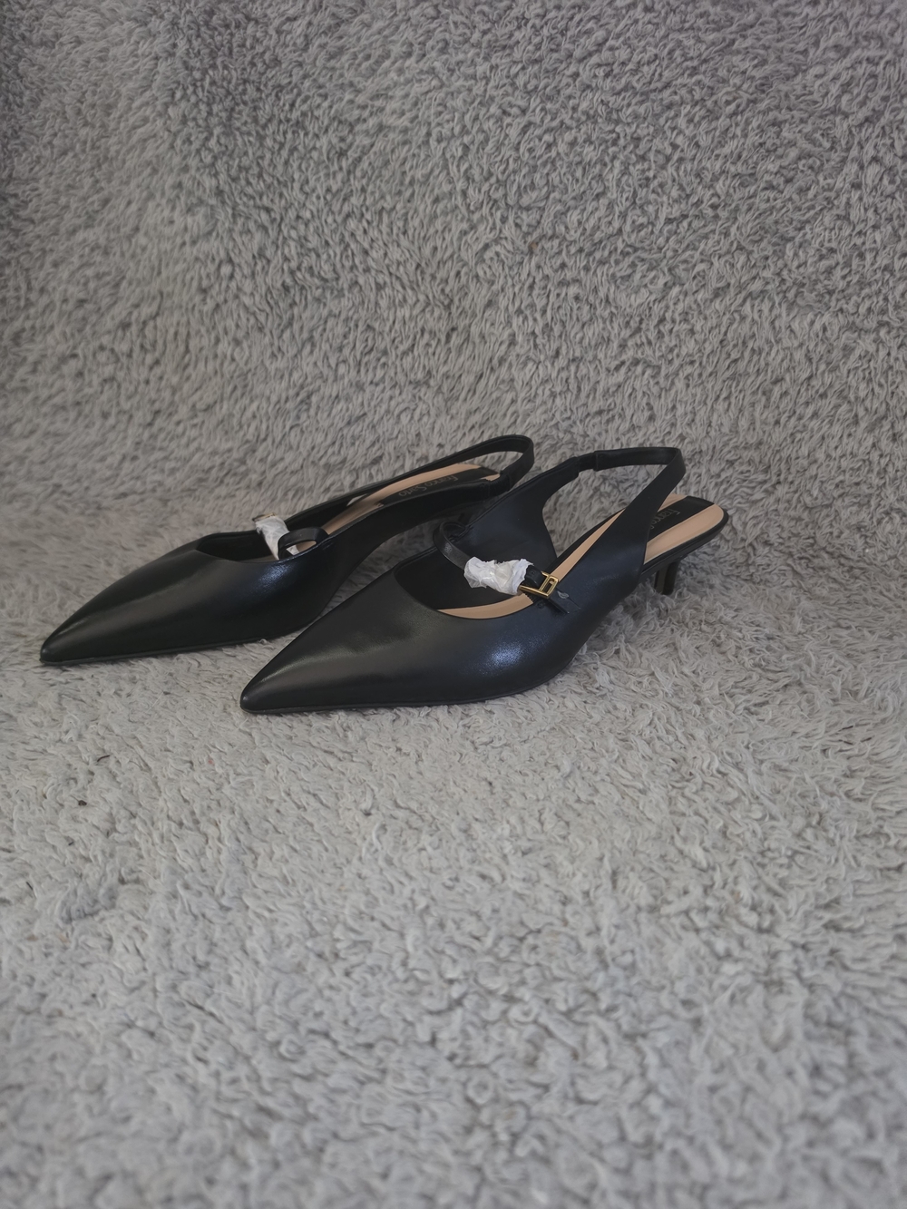 (170)

Franco Sarto Khloe Pointed Toe Slingback Kitten Heel Size 8W - Picture 9 of 16